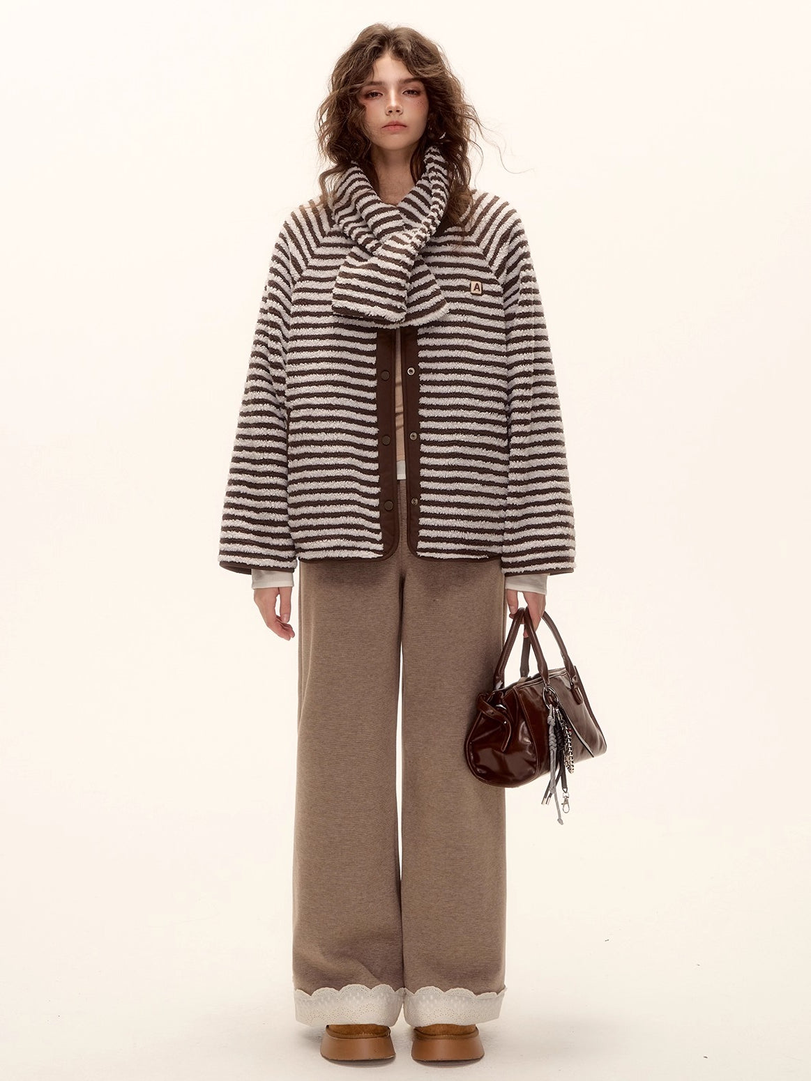 Embroidered Hem Wool Blend Wide-Leg Trousers