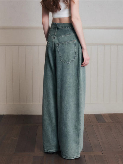 Washed Relaxed Low-Rise Wide-Leg Jeans