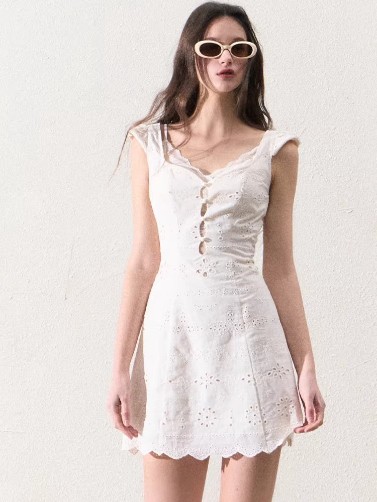 Cream White Lace-Panel Slim Fit Textured Dress