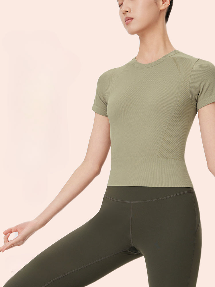 Fitted Quick-drying Breathable Yoga Top