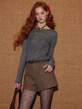 Cross-Stitch Print Ruffled Trim Fitted T-Shirt - CHINASQUAD