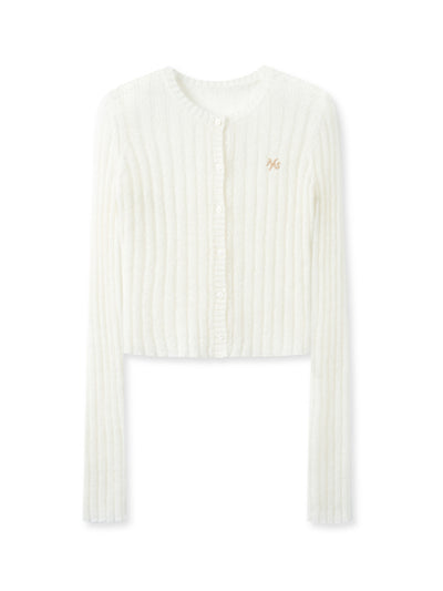 White / M