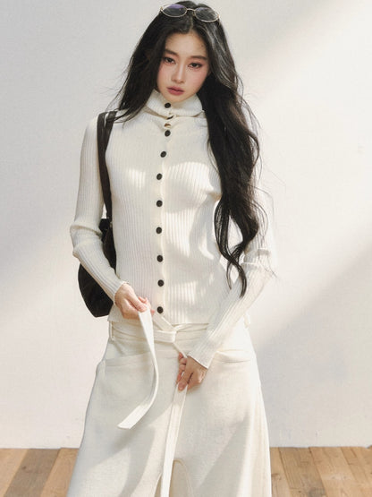 Vintage-Inspired White Buttoned Knit Cardigan