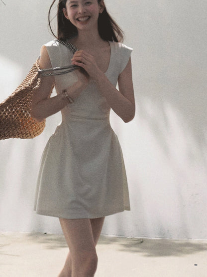 Square Shoulders U-Neck Fitted Dress