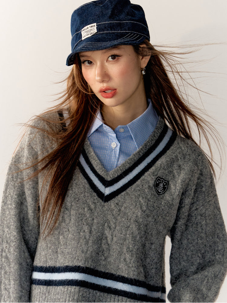 Academy Style Color-Block Knit Long-Sleeve Top