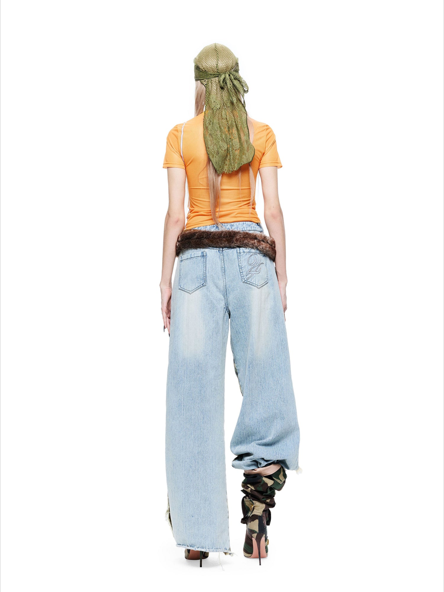 Camouflage Panel Distressed Washed Jeans