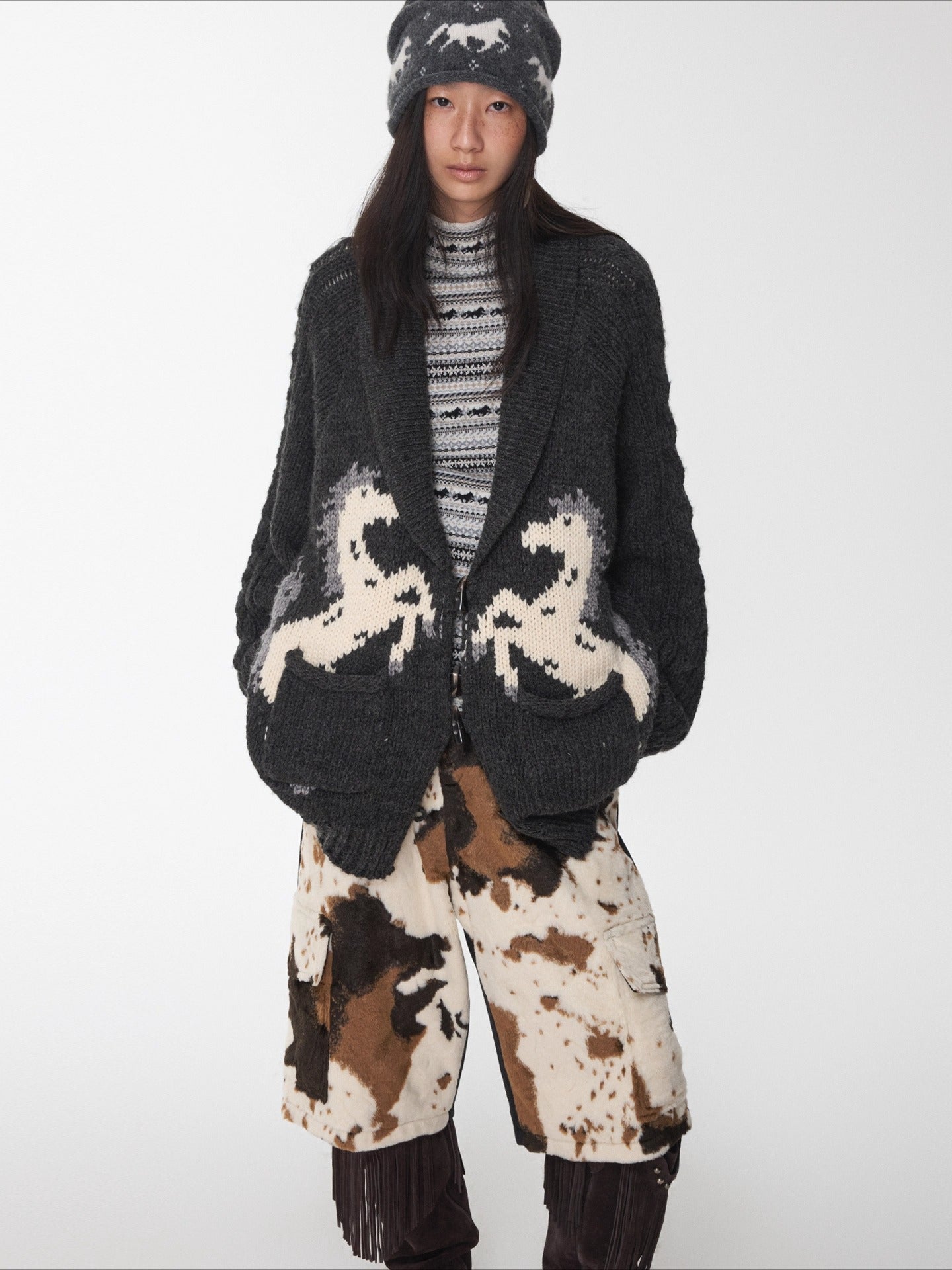 Pony Jacquard Horn-Button Chunky Cardigan