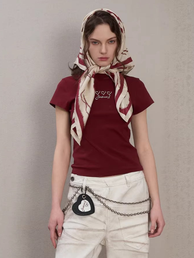 Lipstick Graffiti Cap-Sleeve Slim-Fit T-Shirt