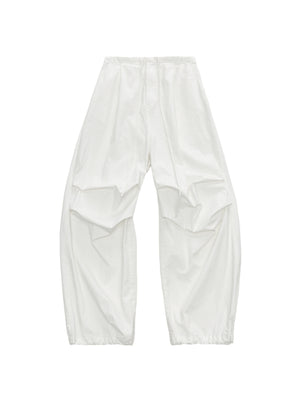 S / White
