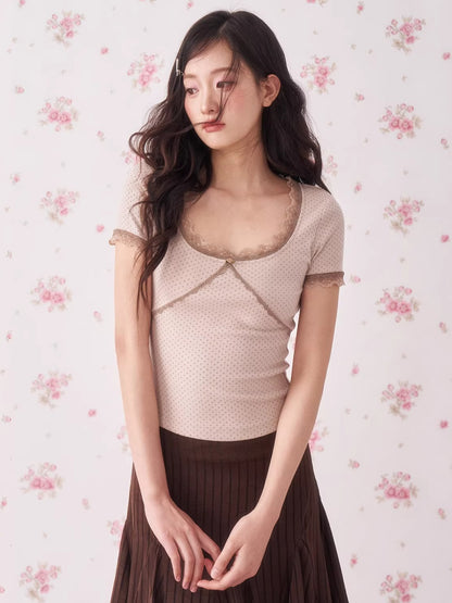 Vintage Lace Square-Neck Fitted T-Shirt
