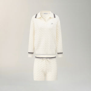 White / S