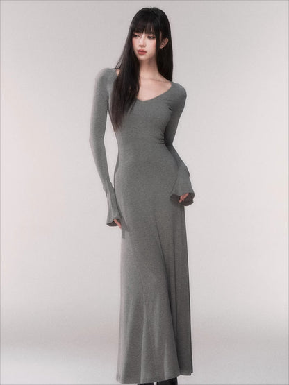 V-Neck Waist-Defining Knit Maxi Dress