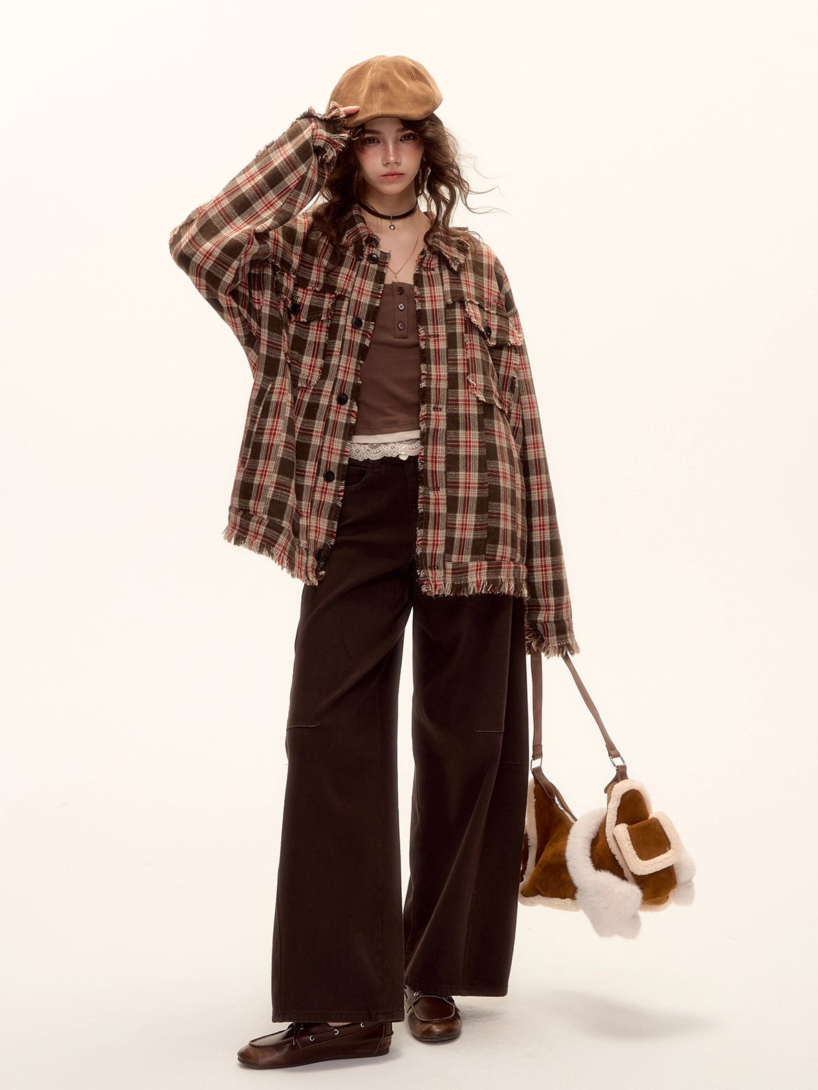 Red Belt Decor Curved-Hem Denim Wide-Leg Jeans