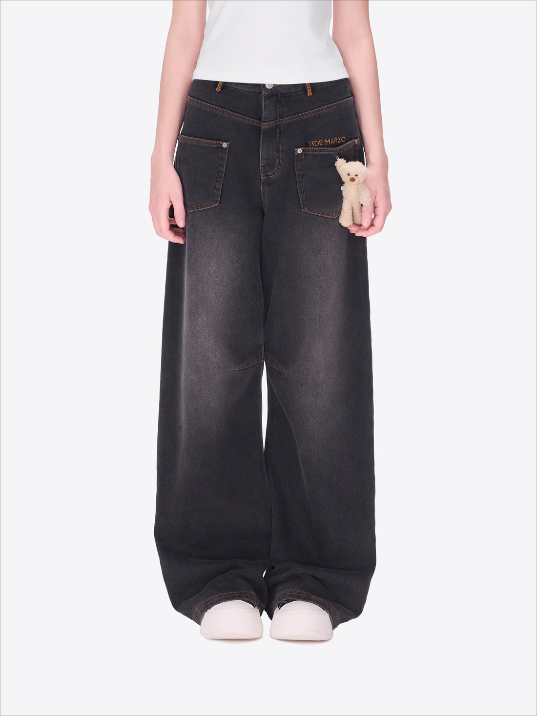 Relaxed Fleece-Lined Curved Denim Pants