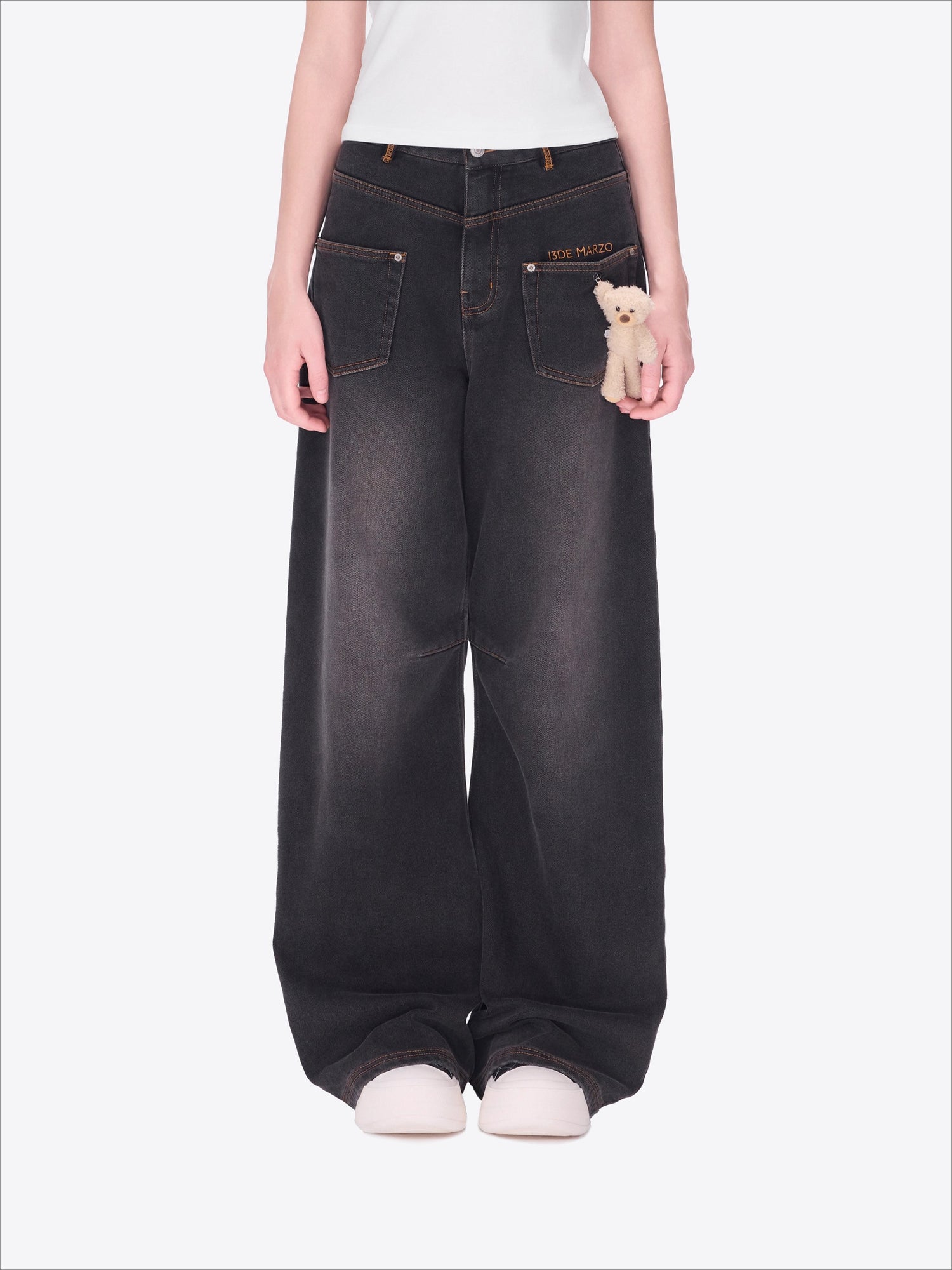 Relaxed Fleece-Lined Curved Denim Pants