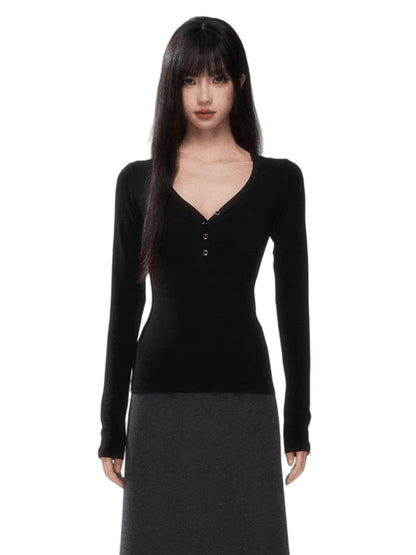 Waist-Cinching Slim-Fit Knit Base T-Shirt