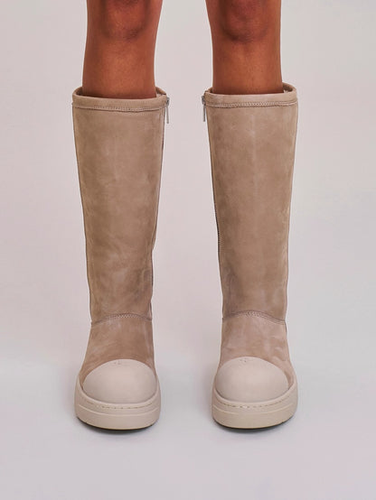 Cross Relic Sherpa Leather Mountain Boots