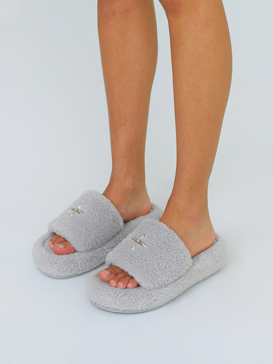 SMFK Compass Woolly Classic Furry Women Slippers