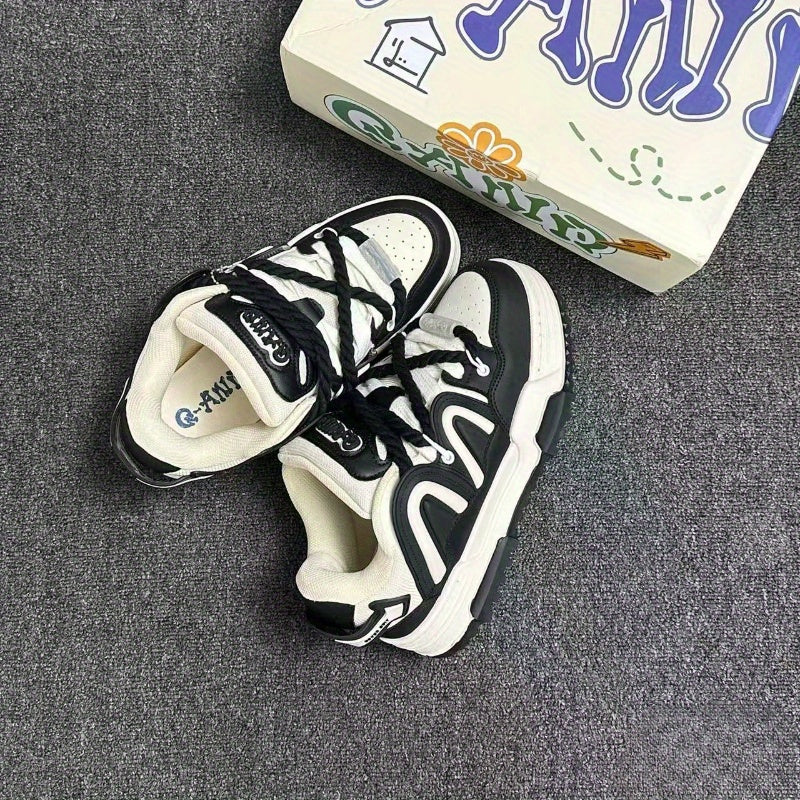 Black Panda Low-Top Casual Sneakers
