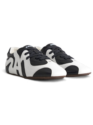 Black / 36