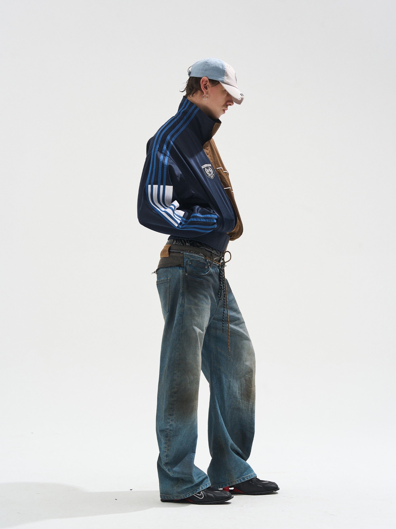 Yin-Yang Contrast Sports Short Jacket