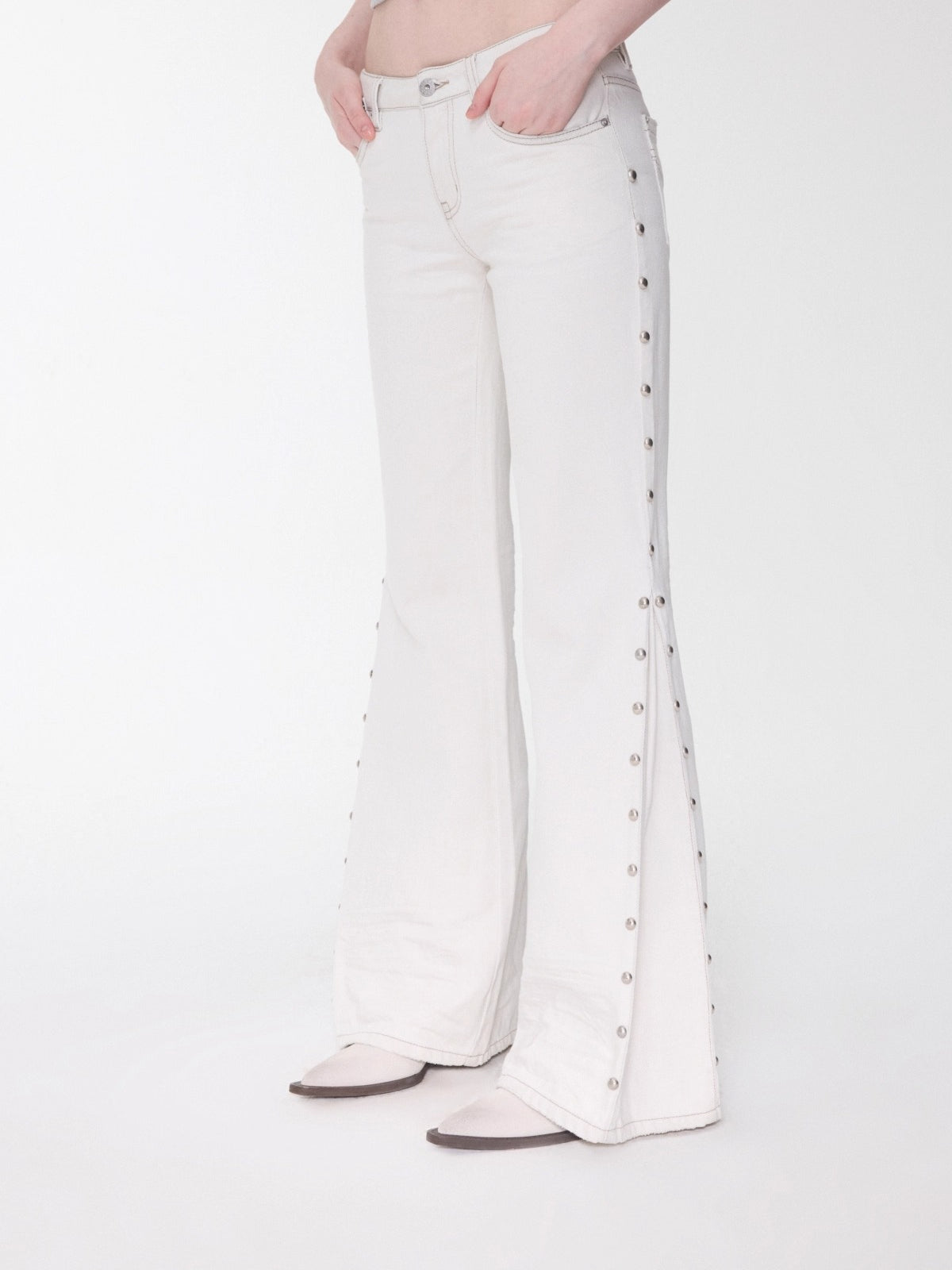 Studded Cat-Whisker Flared Denim Pants