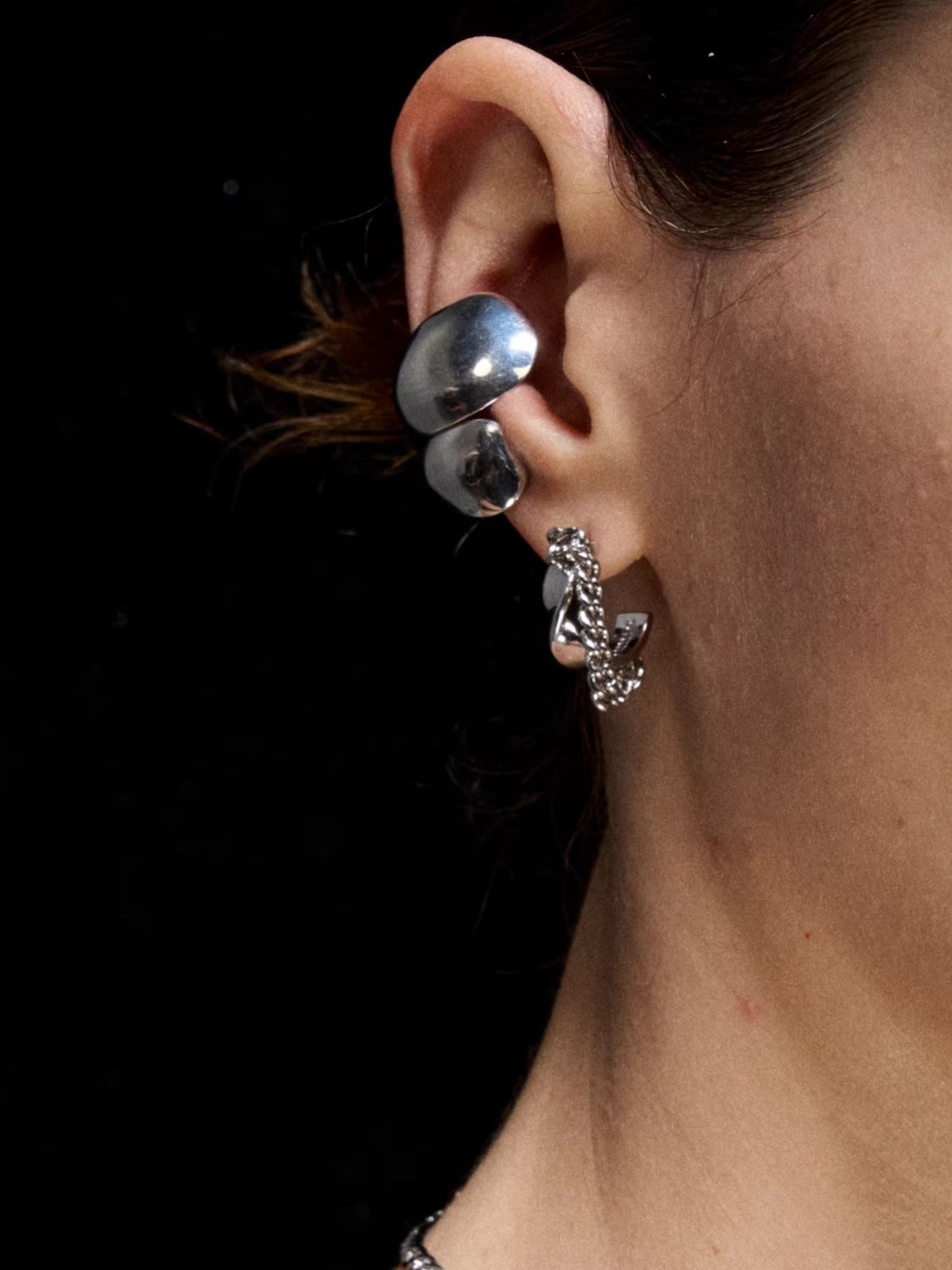 Minimalist Möbius Line Stud Earrings