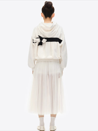 Bow Bear Graphic Sweatshirt