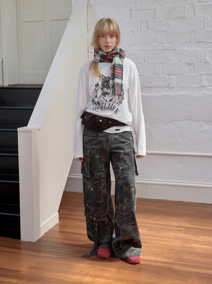 Vintage Cat &amp; Dog Print Distressed Long-Sleeve Tee