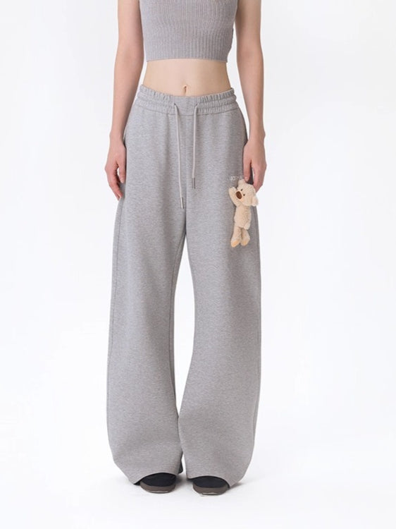 Curved Blade Relaxed Sweatpants