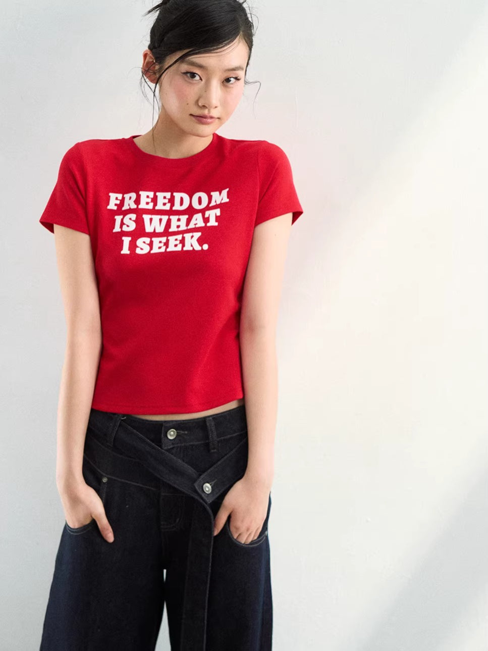 Slogan Graphic Red Cropped T-Shirt
