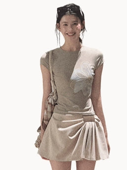 Slim-Fit Floral Print Short-Sleeve T-Shirt