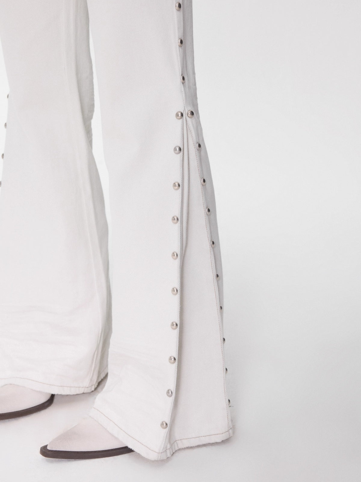 Studded Cat-Whisker Flared Denim Pants