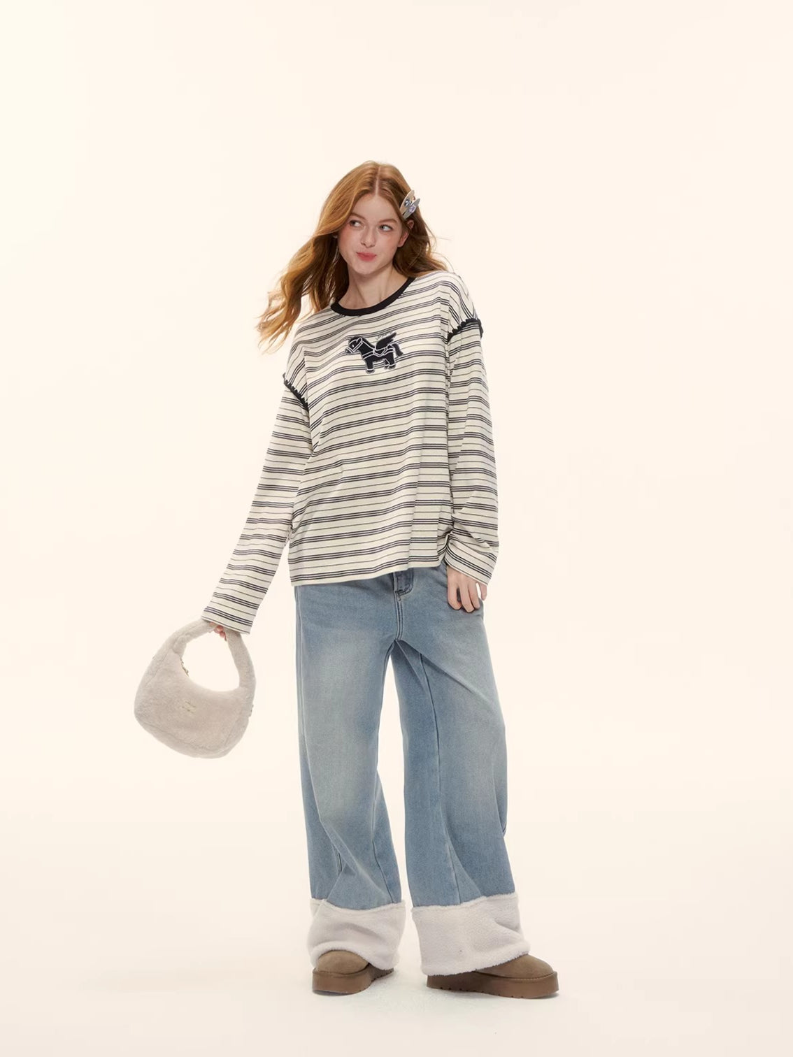 Contrast Stripe Crewneck Long-Sleeve T-Shirt