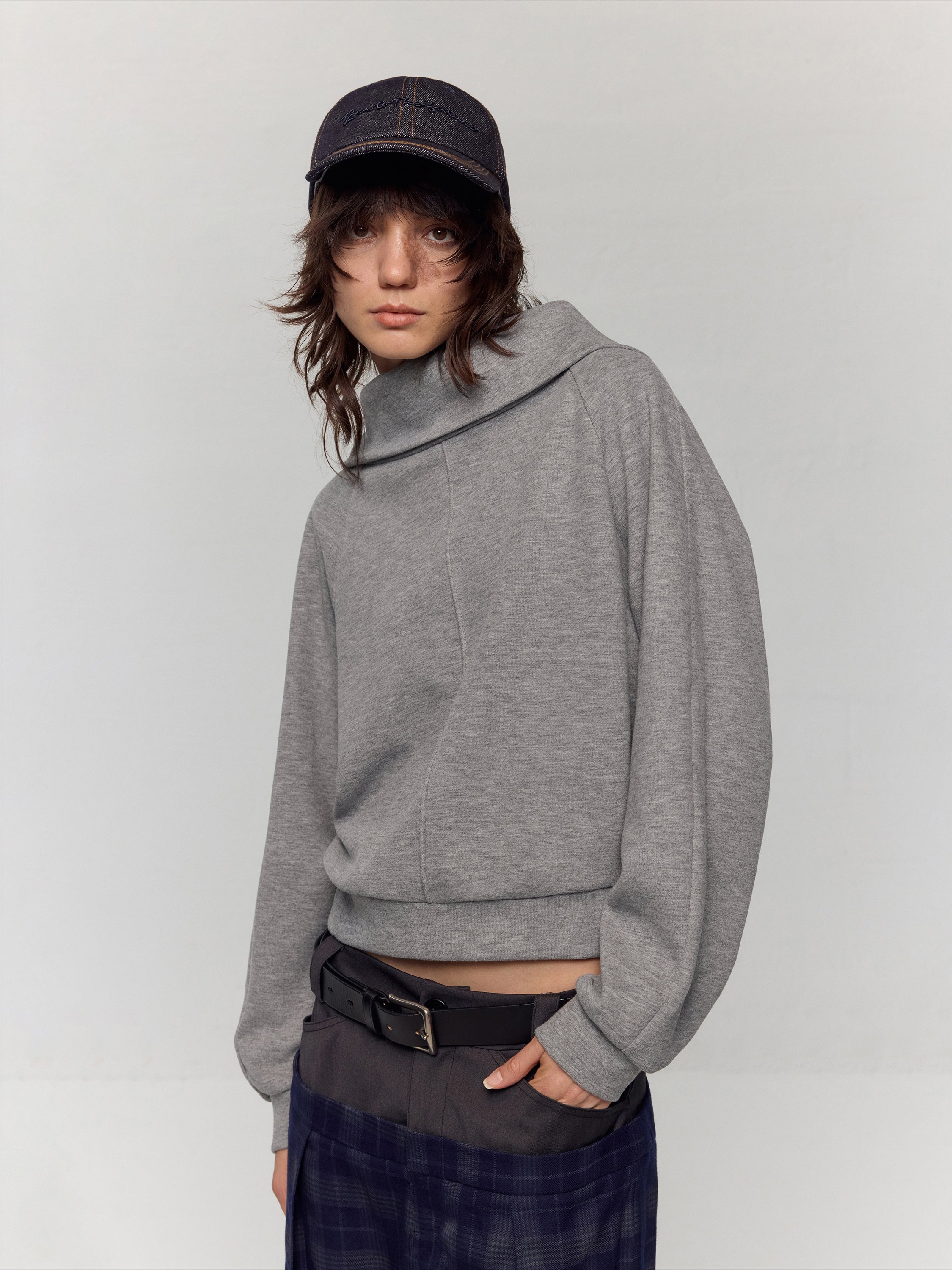 Grey Asymmetric Off-Shoulder Loose Sweatshirt