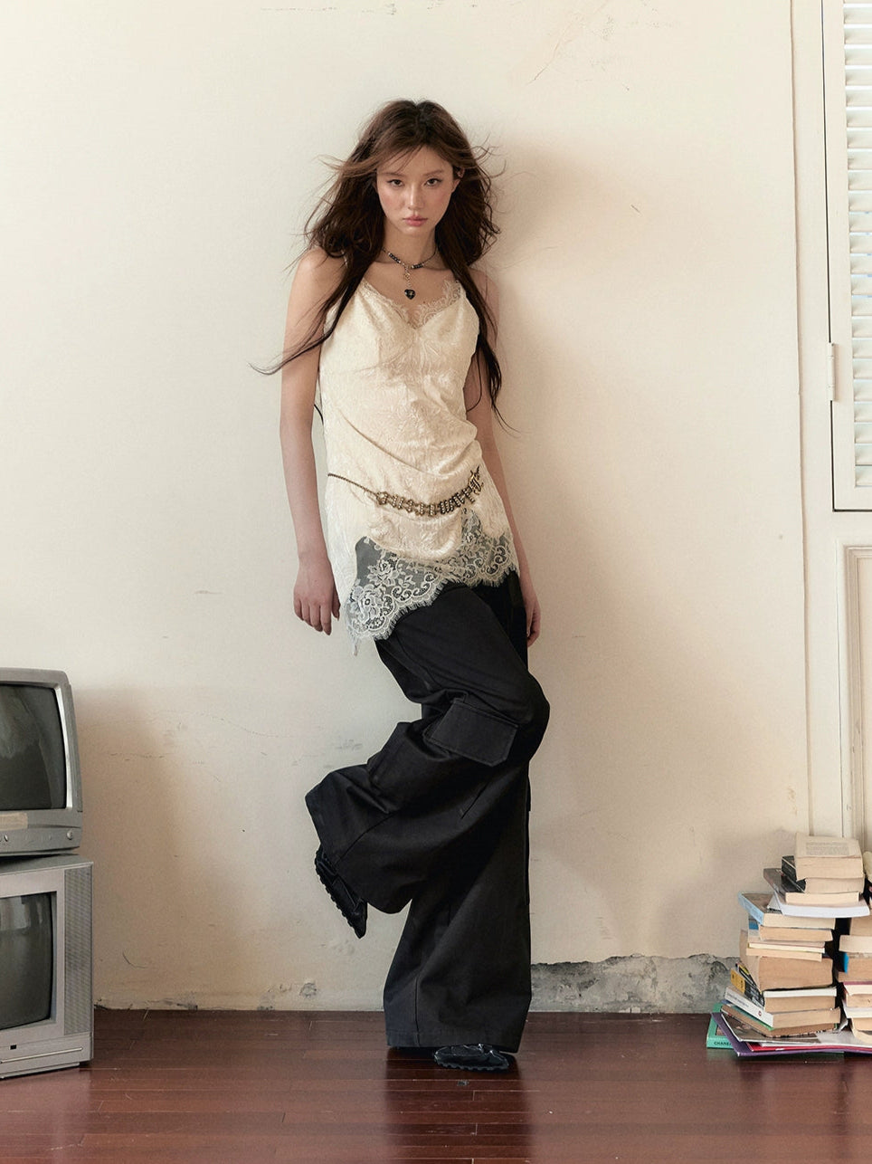 VIAPITTI Beige Lace Panel Camisole Top – CHINASQUAD