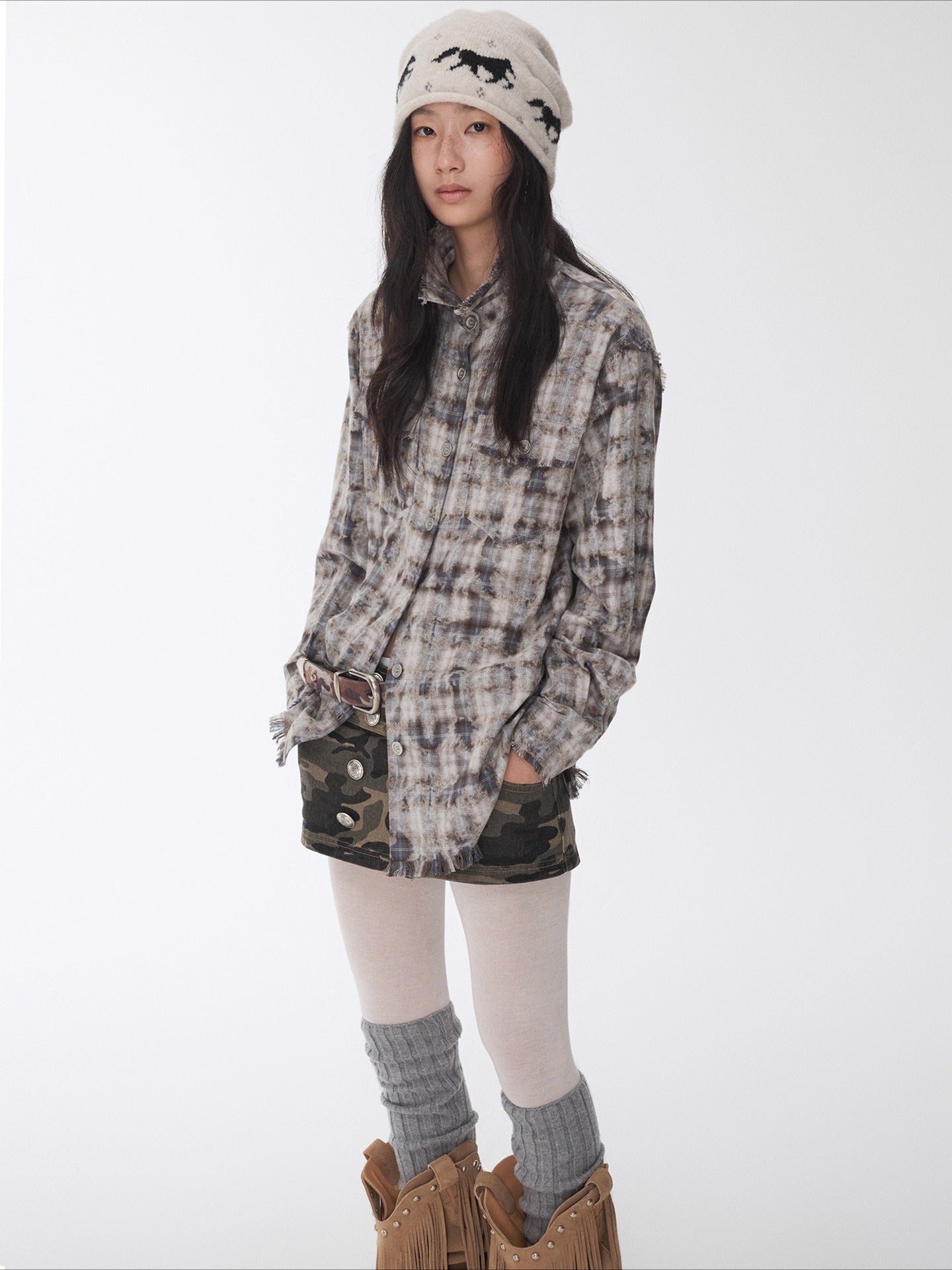 Washed Plaid Frayed-Edge Fitted Shirt