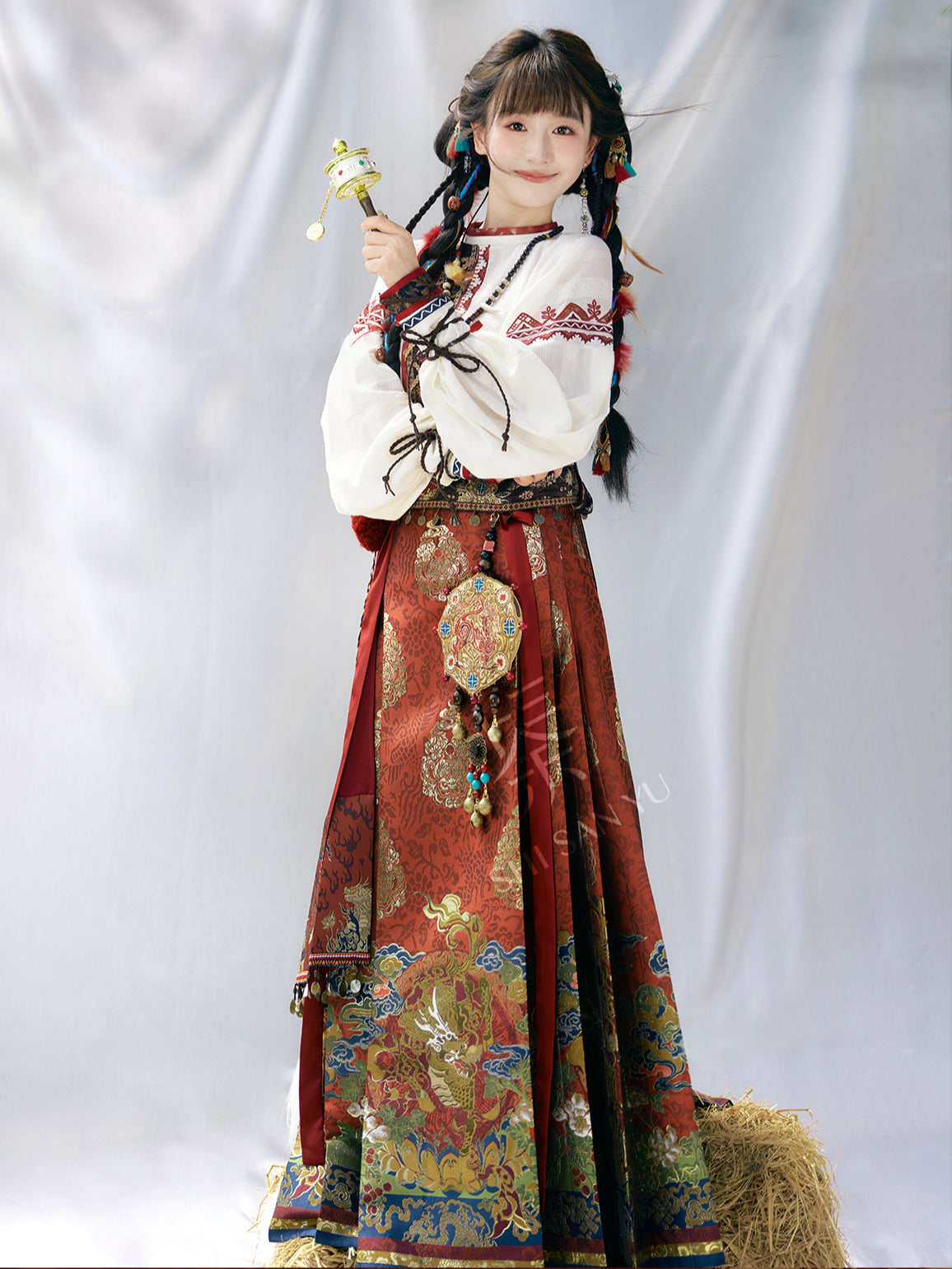 &quot;雪原花-盗墓笔记联名&quot; Modern-Style Hanfu Set