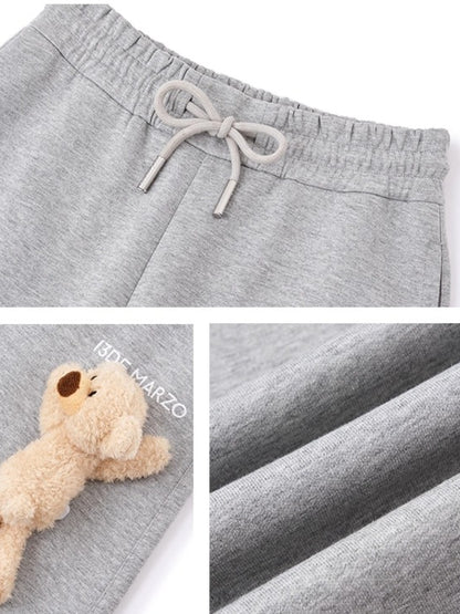 Curved Blade Relaxed Sweatpants