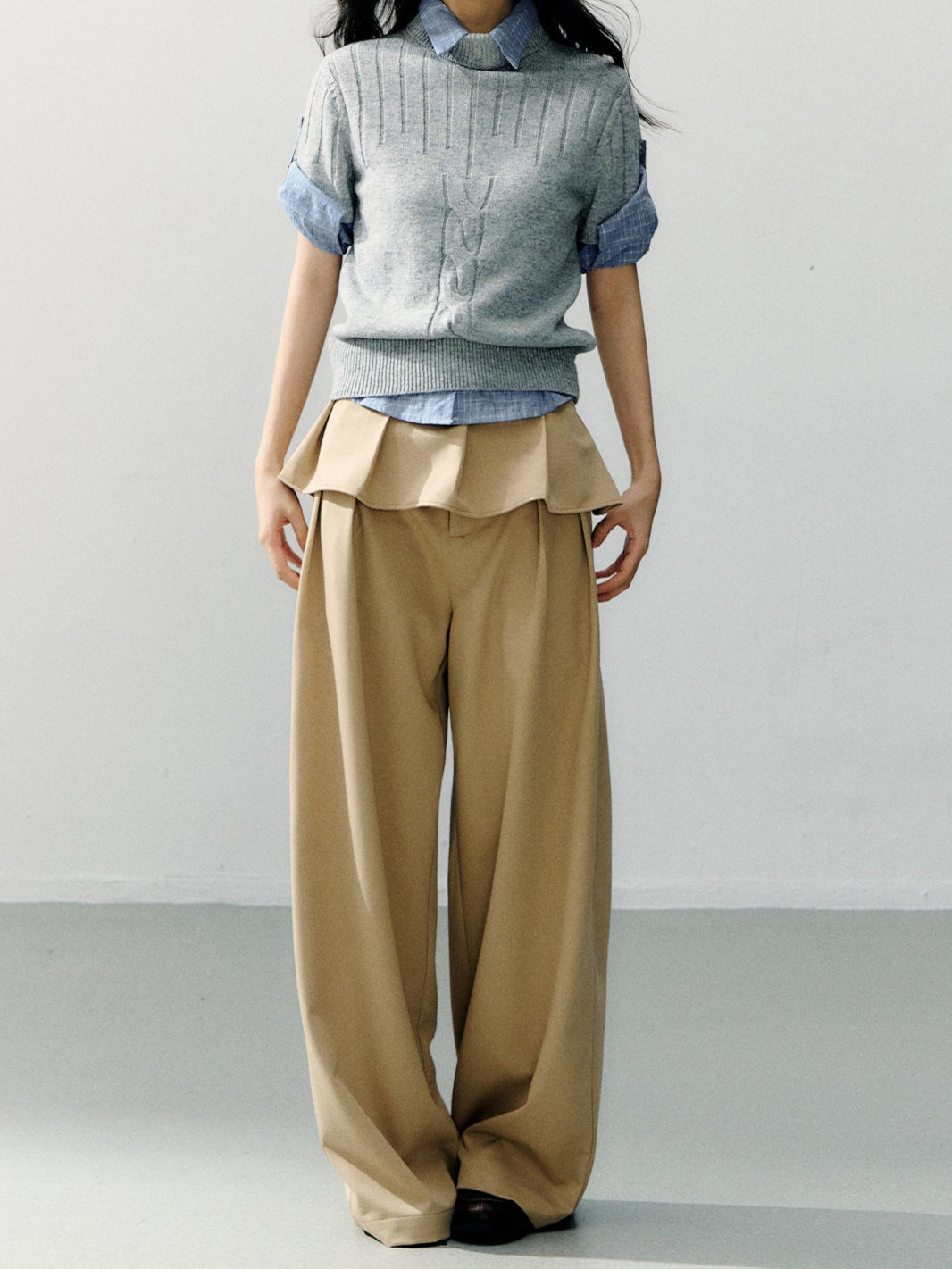 Detachable Lace-Trim Relaxed Tailored Trousers
