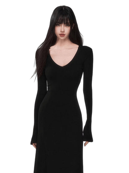 V-Neck Waist-Defining Knit Maxi Dress