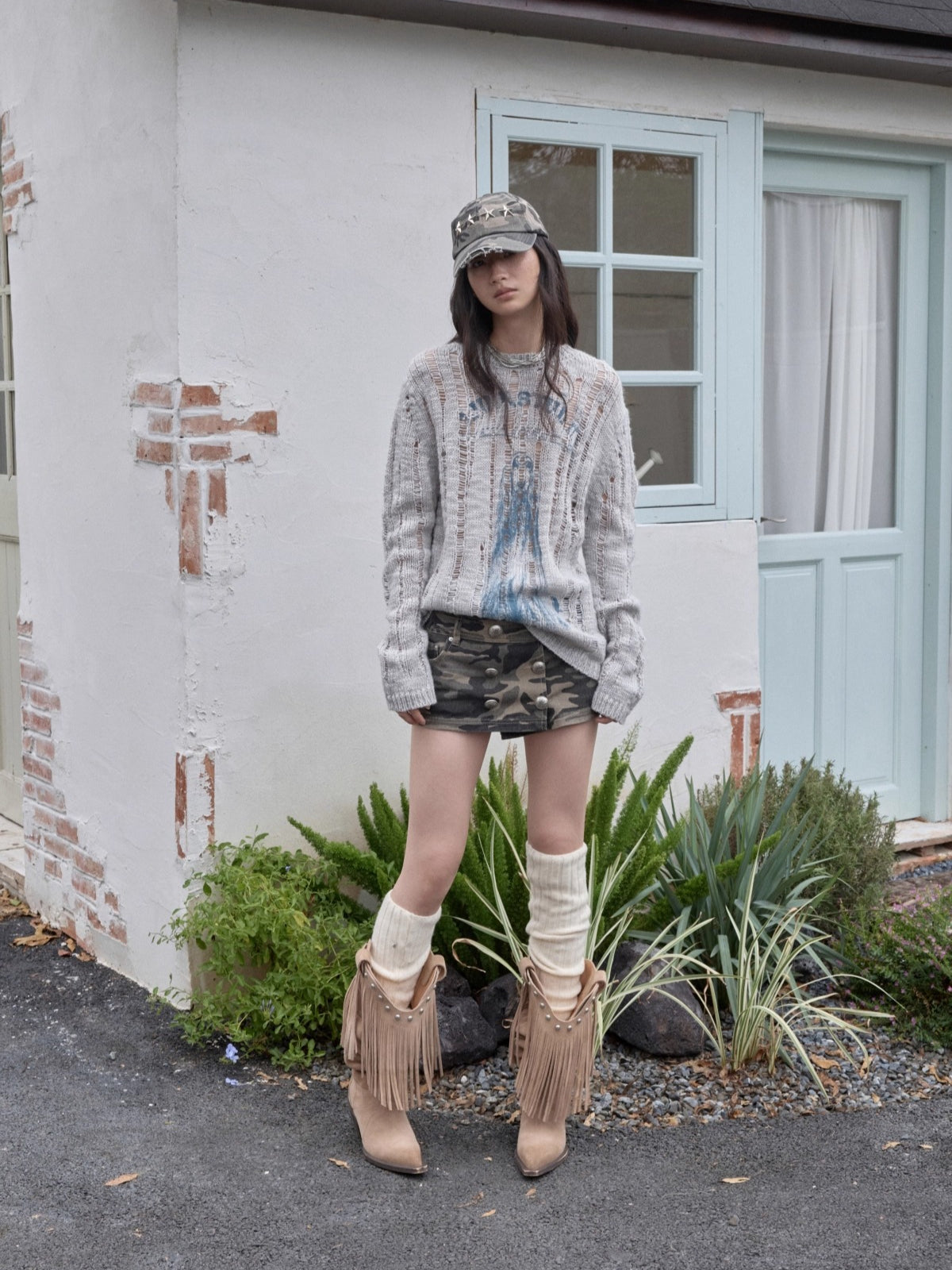 Distressed Star-Studded Camouflage Baseball Cap