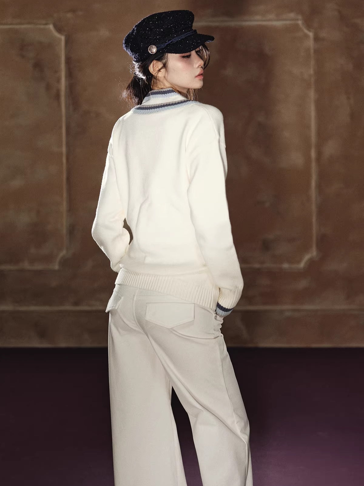 Contrast Double-V Neck Relaxed Knit Sweater