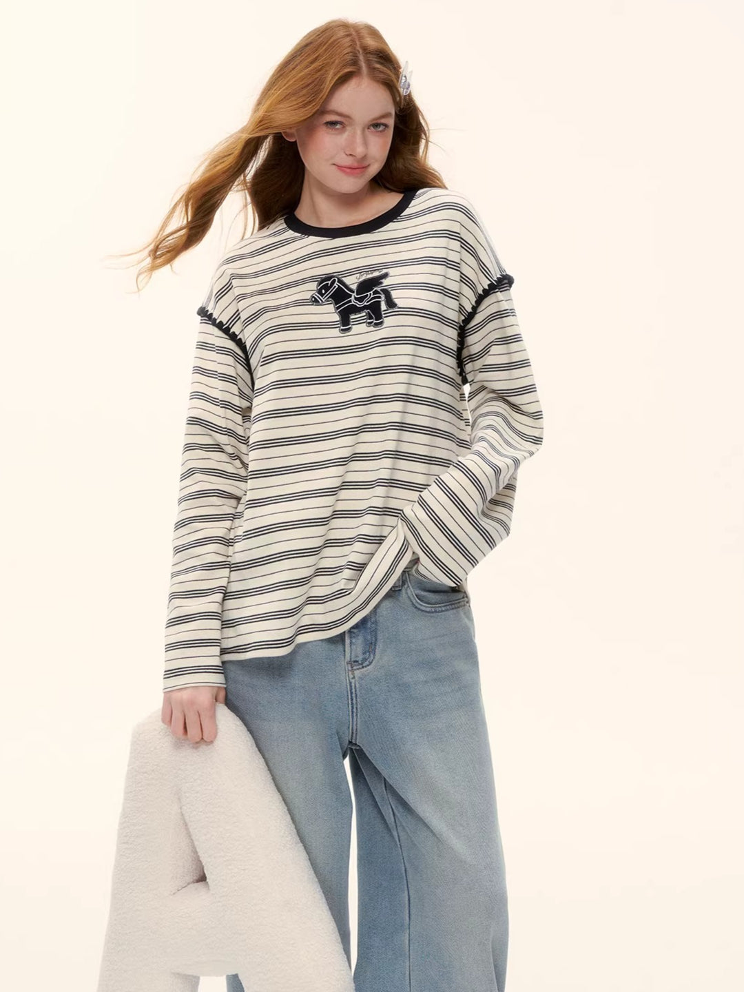 Contrast Stripe Crewneck Long-Sleeve T-Shirt
