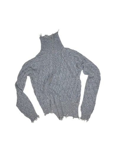 Gray / S