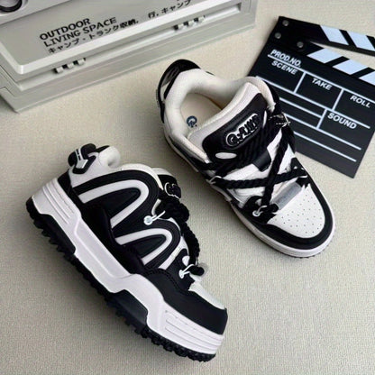 Black Panda Low-Top Casual Sneakers