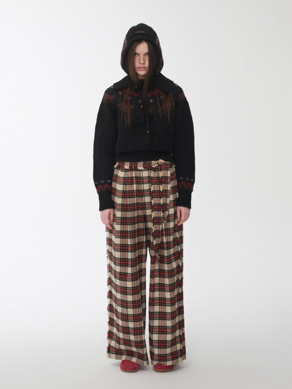 Fair Isle Pony Jacquard Chunky Knit Sweater