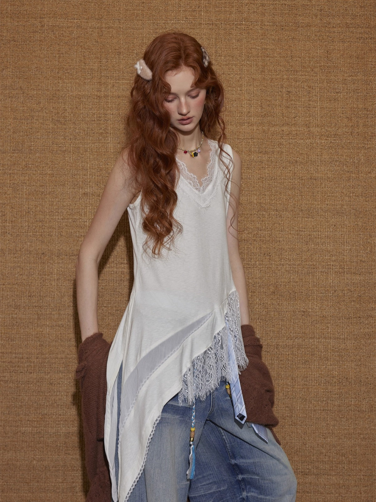 Vintage Lace Trim V-Neck Tank Top - CHINASQUAD