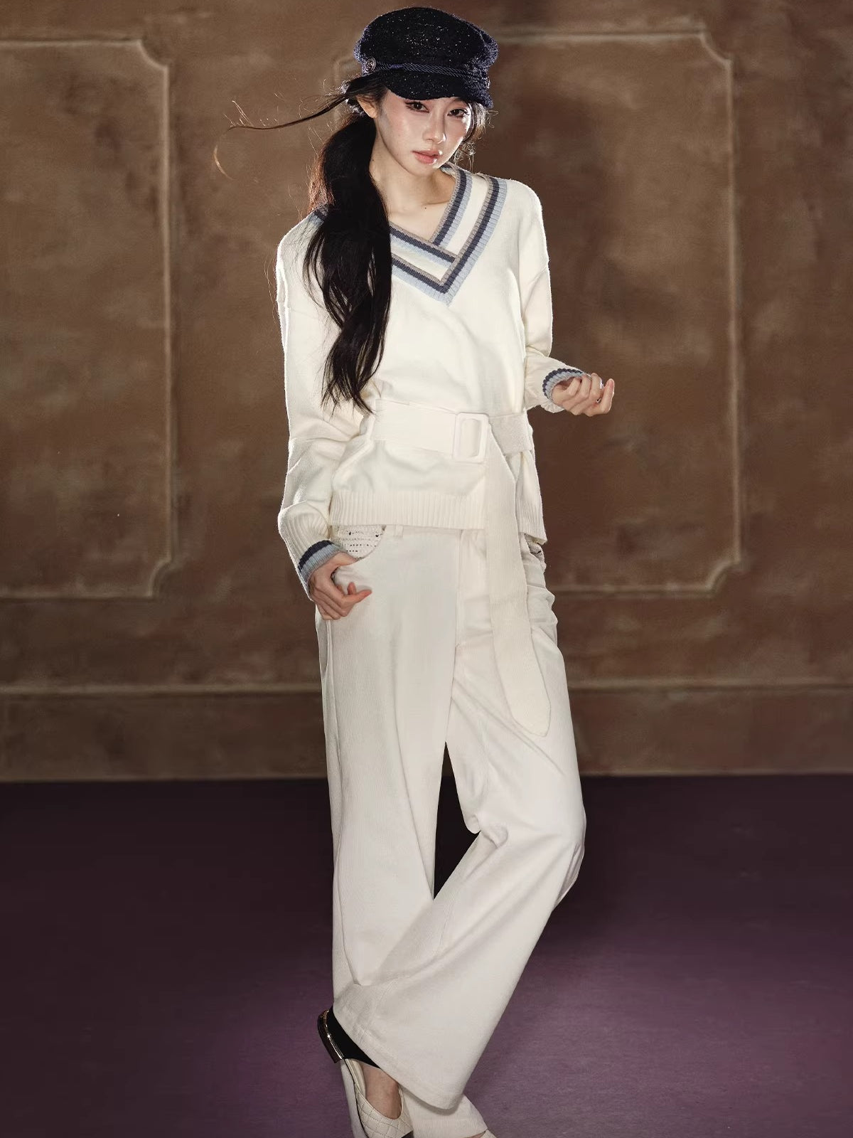 Contrast Double-V Neck Relaxed Knit Sweater