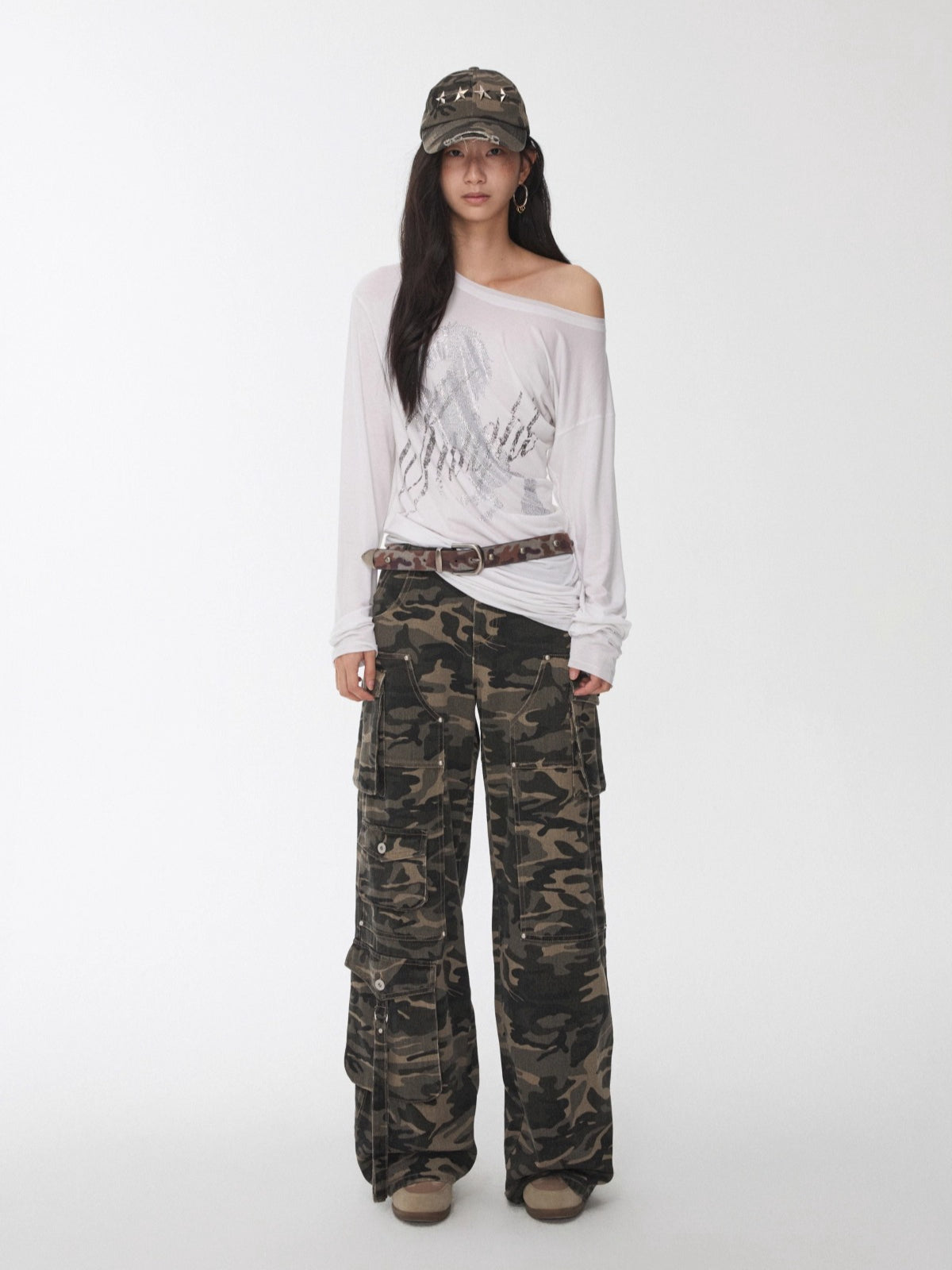 Distressed Star-Studded Camouflage Baseball Cap